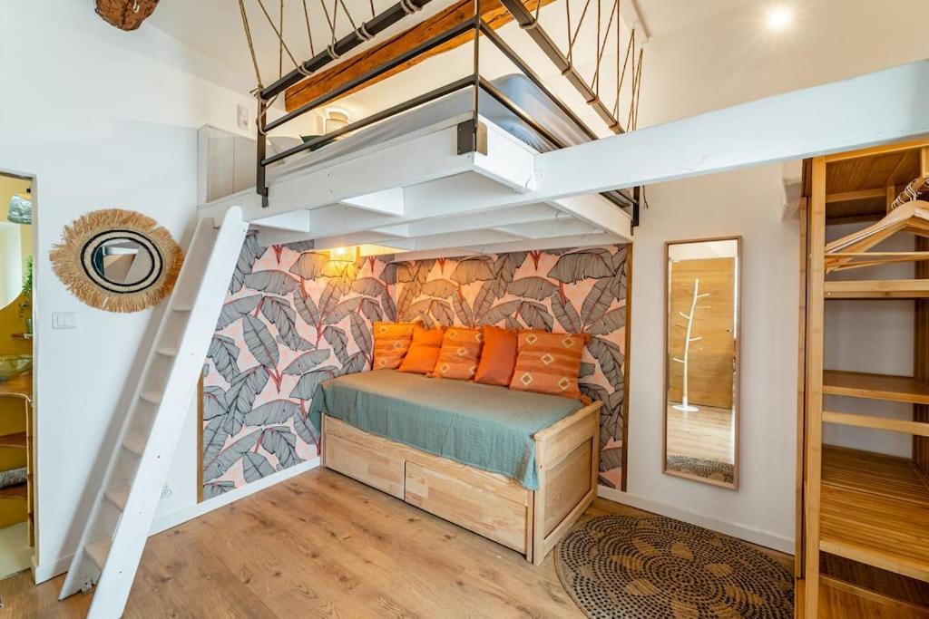Ciotat Colada Beau Duplex Atypique A 50 M Du Port Classe 3 Etoiles La Ciotat Exteriör bild