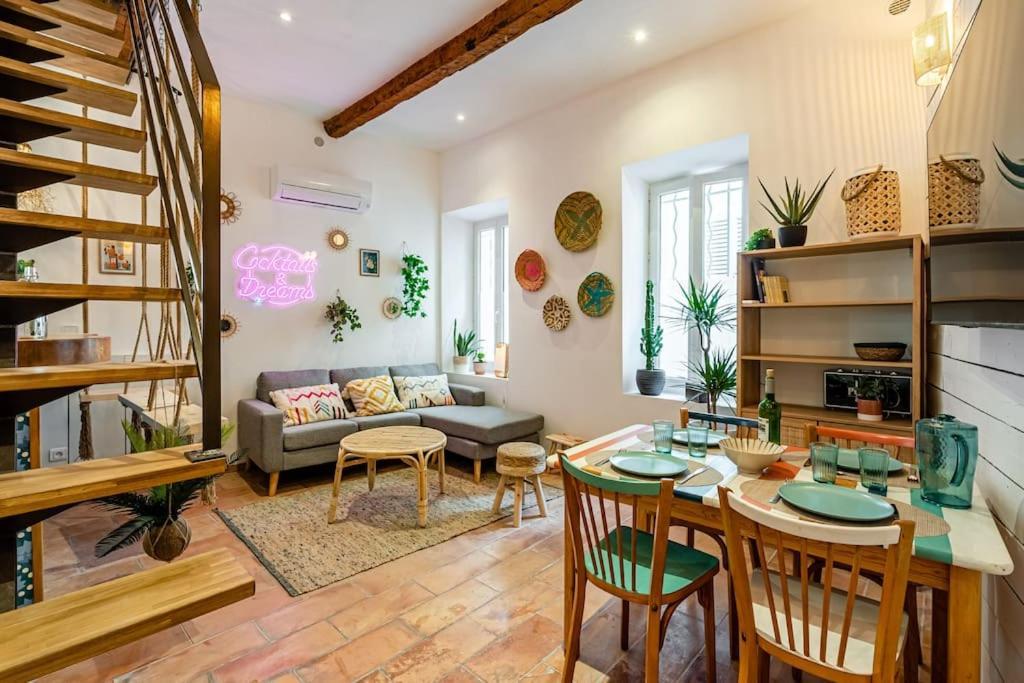 Ciotat Colada Beau Duplex Atypique A 50 M Du Port Classe 3 Etoiles La Ciotat Exteriör bild